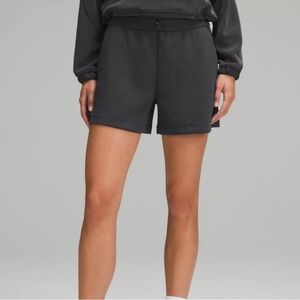 Lululemon Softstreme High Rise Shorts Black Size 6